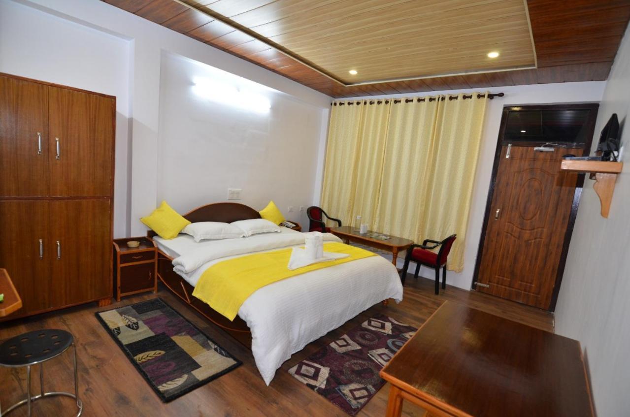 Hotel Milam Inn Munsyari Buitenkant foto