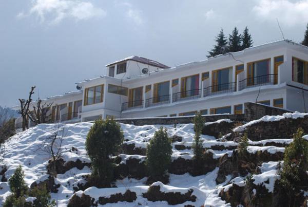Hotel Milam Inn Munsyari Buitenkant foto